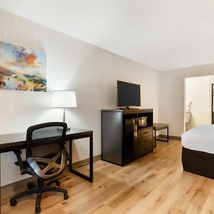 Queen Room Disability Access